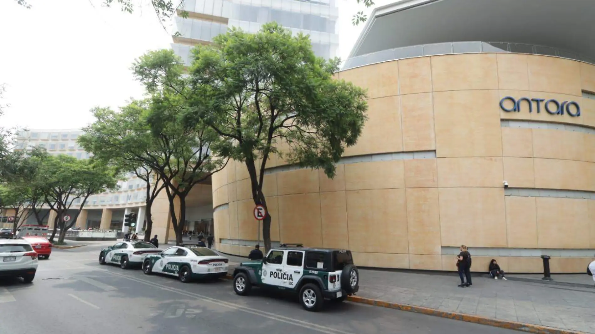 plaza antara SERGIO VAZQUEZ